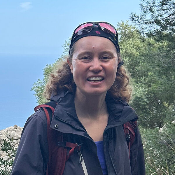MEET-CYCLISTS-Laura